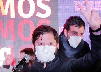 Quiénes son Gabriel Boric y Sebastián Sichel, los ganadores de las primarias chilenas