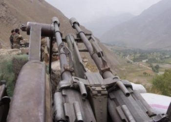 Movimiento Talibán prosigue su ofensiva en territorio afgano